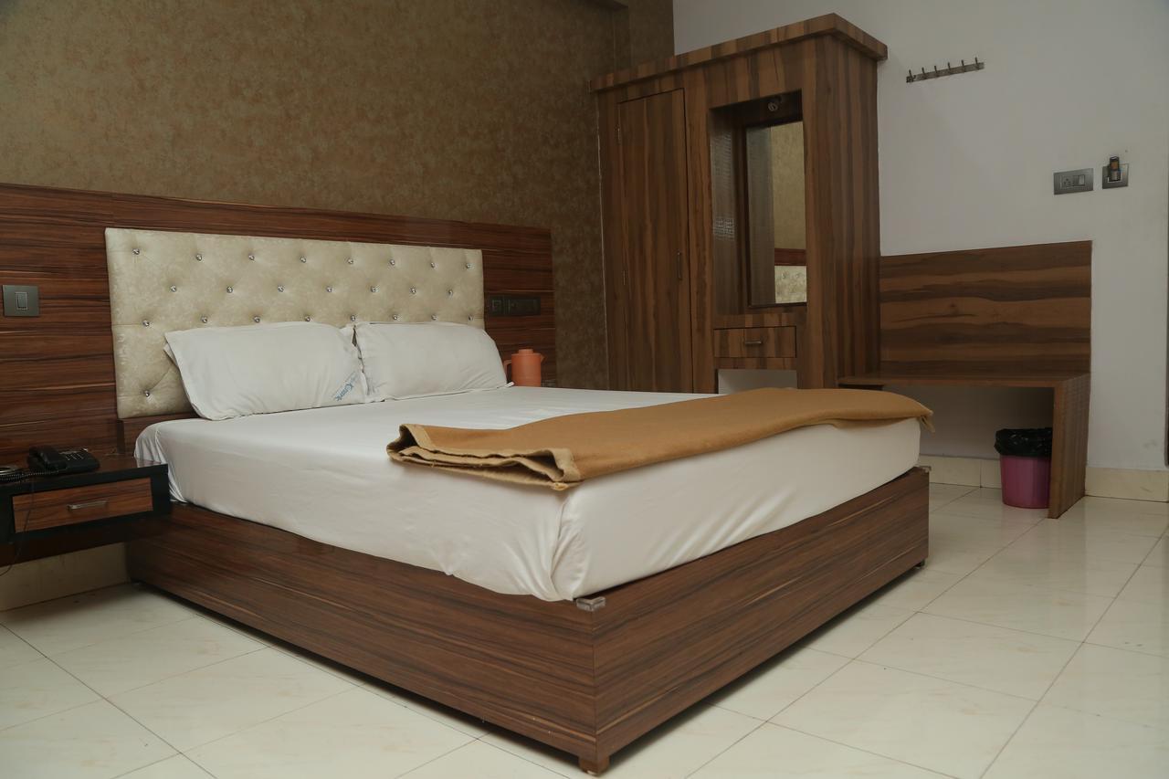 ויסאקפאטנם Konark Lodge מראה חיצוני תמונה