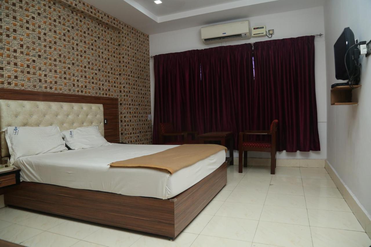 ויסאקפאטנם Konark Lodge מראה חיצוני תמונה